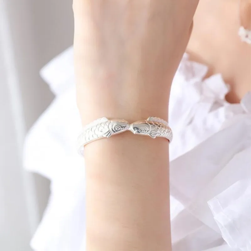 New Exquisite Cute Fish 925 Sterling Silver Jewelry Not Allergic Bracelets Pisces Double Fish Ethnic Style Retro Bangles  SL006
