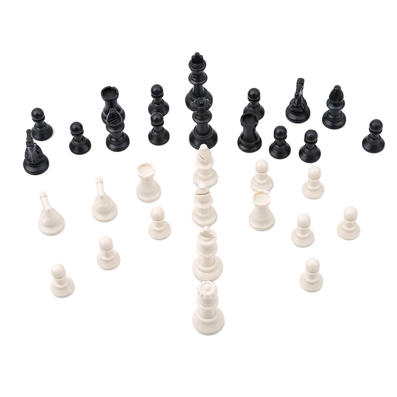 32 Medieval Chess Pieces/Plastic Complete Chessmen International Word Chess Game Entertainment Black&White 64MM