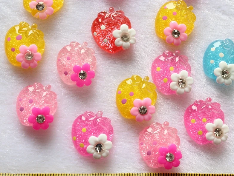 250pcs Resin Flatback Cute glitter Strawberry Cabs with rhinestone -DIY scrapbook, hair bow and flower centers