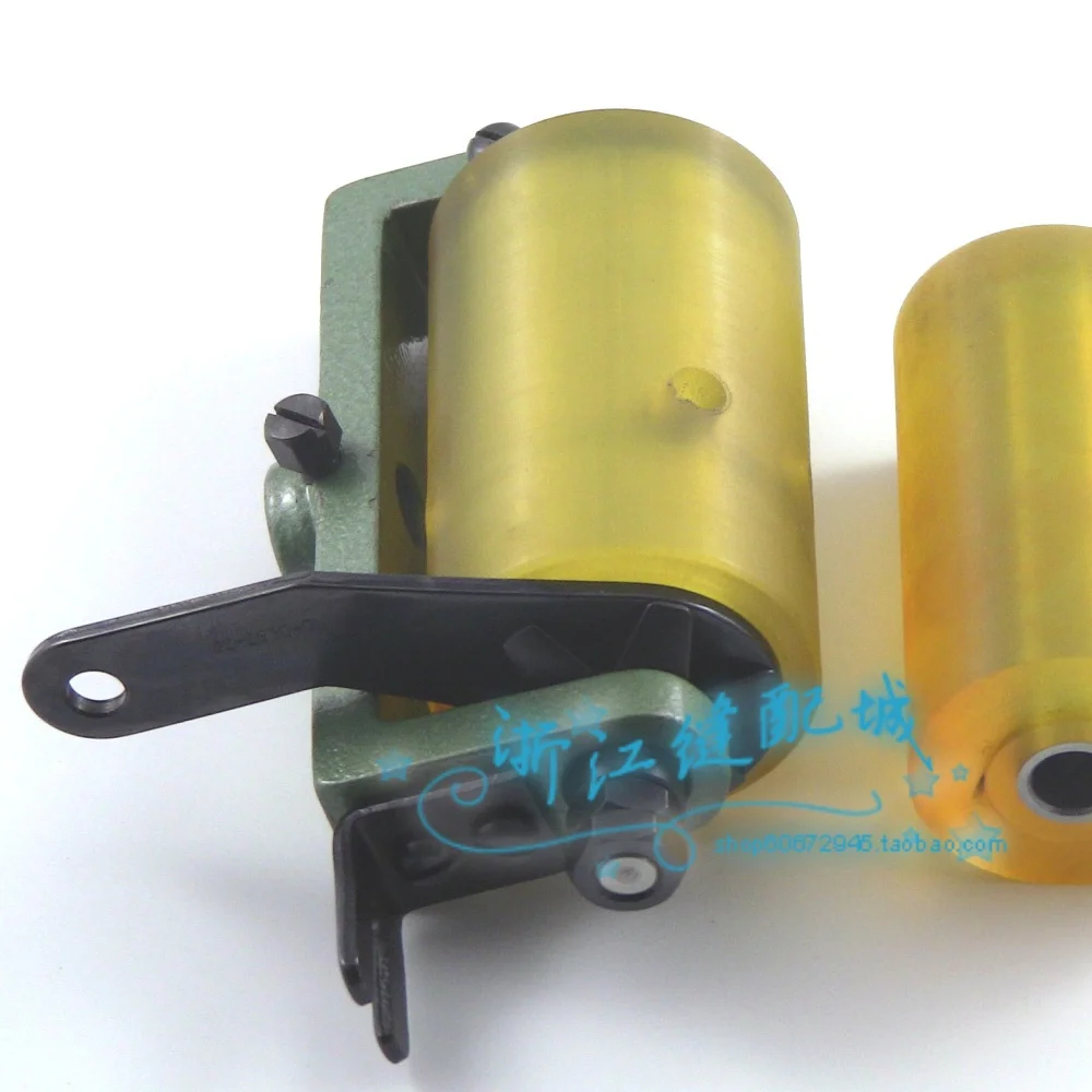 

Mop 1412 Round ( 12 Pin ) Yellow Plastic 1412TBL Sewing Machine Parts