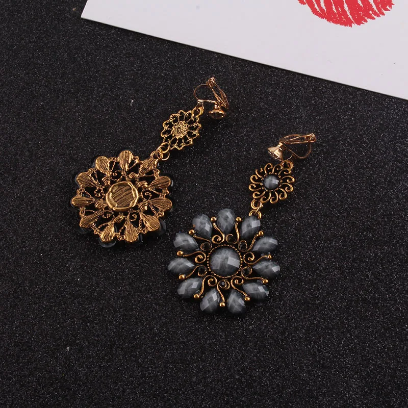 JIOFREE Vintage 3 color Rhinestone Resin Flower Clip on Earrings Without Piercing For Women Ethnic Resin Statement Jewelry