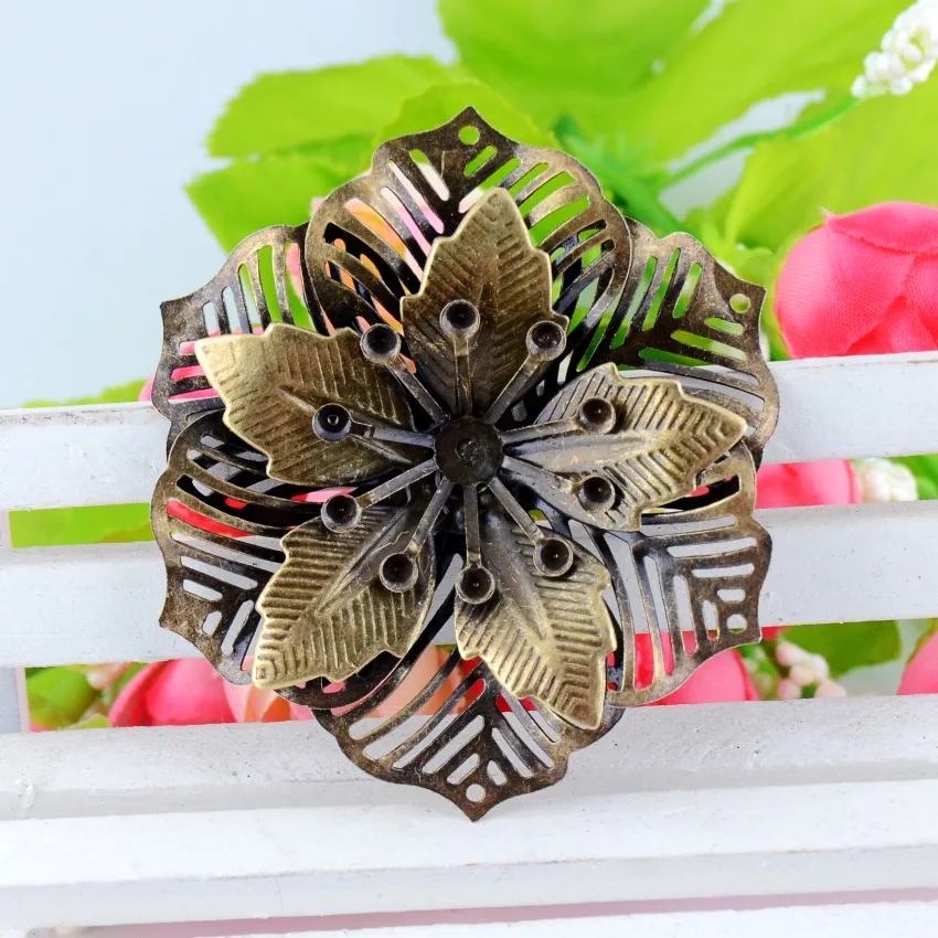 2Pcs Antique Bronze Filigree Flower Embellishment Metal Crafts Gift Decoration DIY Findings