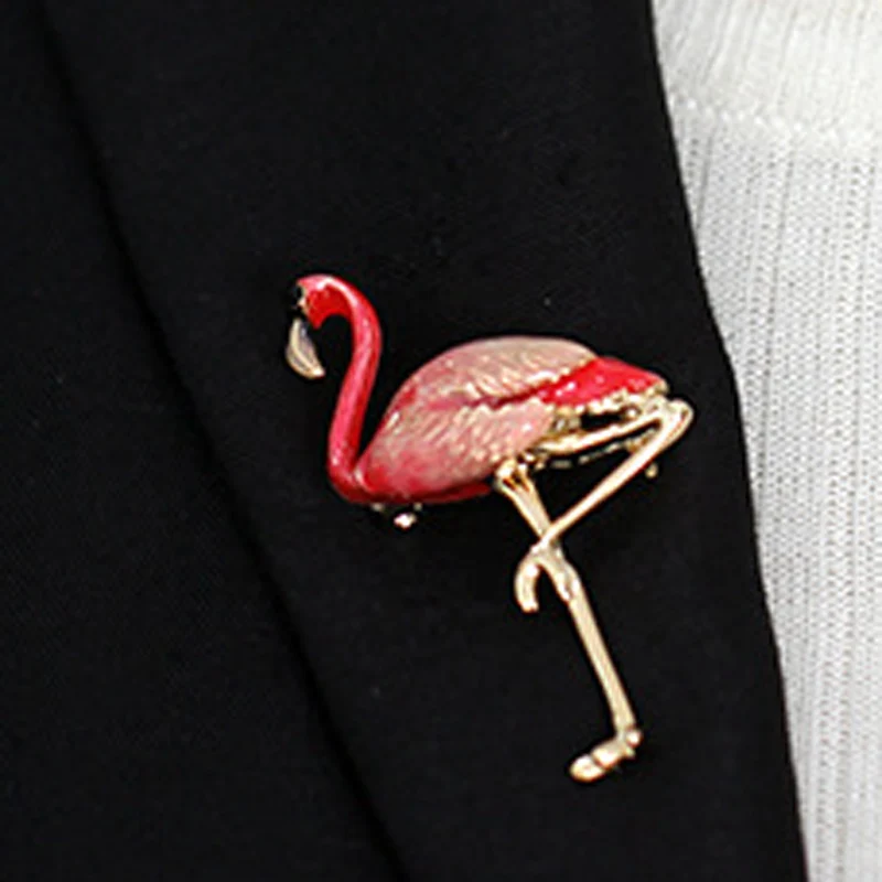 

12pcs/lot Wholesale Red Flamingo Birds Brooches Men Jewelry Enamel Statement Punk Brooches Bouquet Animal Brooch Pin Accessory