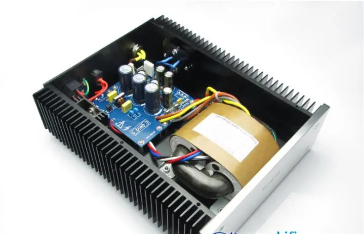 Teradak DC-100 w high performance linear power supply (12 v,5 v 6.35 A)