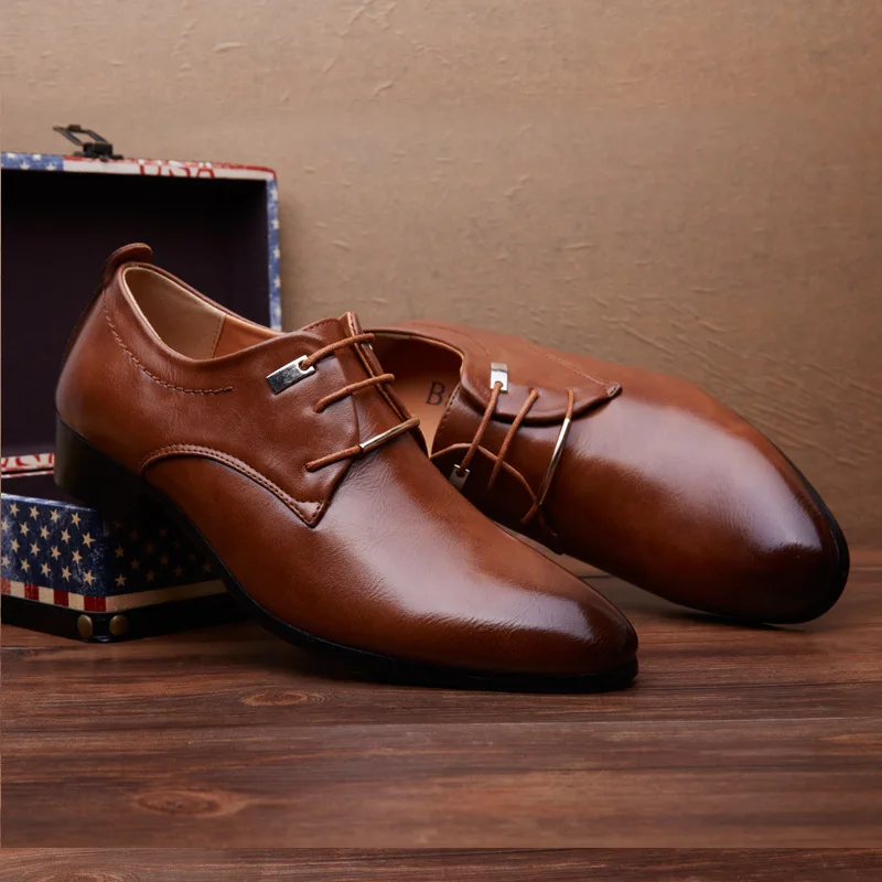 Hot 2022 Men Business Formal Dress Shoes Oxford Men PU Leather Shoes Lace-Up Pointed Toe British Style Men Shoes Brown Black