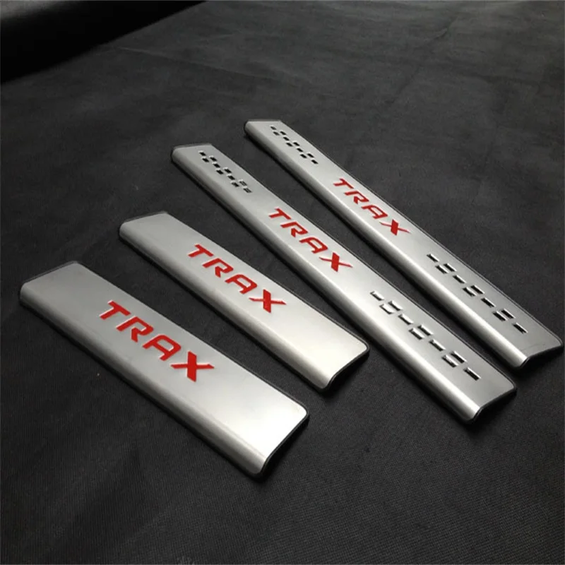 For Chevrolet Trax External Door Sill 2013 2014 2015 2016 Stainless Steel Red Blue Silver logo Welcome Pedal Car styling