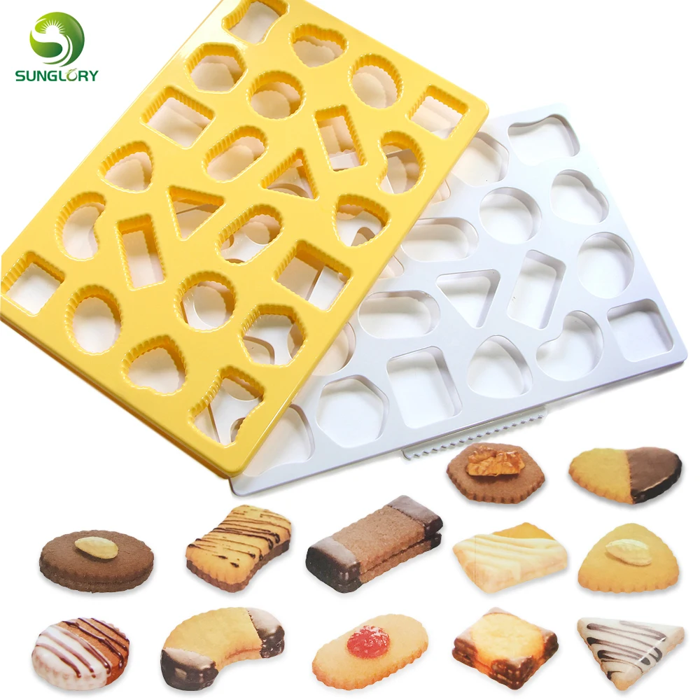 

Geometry Cookie Cutter Geometric Biscuit Cookie Mold Cuts Out Up To 24 Pieces At Once Square Fondant Chocolate Mould Bakeware