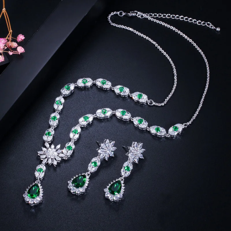 Pera Luxury Bridal Big Water Long Cubic Zirconia Green Drop Necklace and Earring Sets for Women Wedding Jewelry Accessories J092