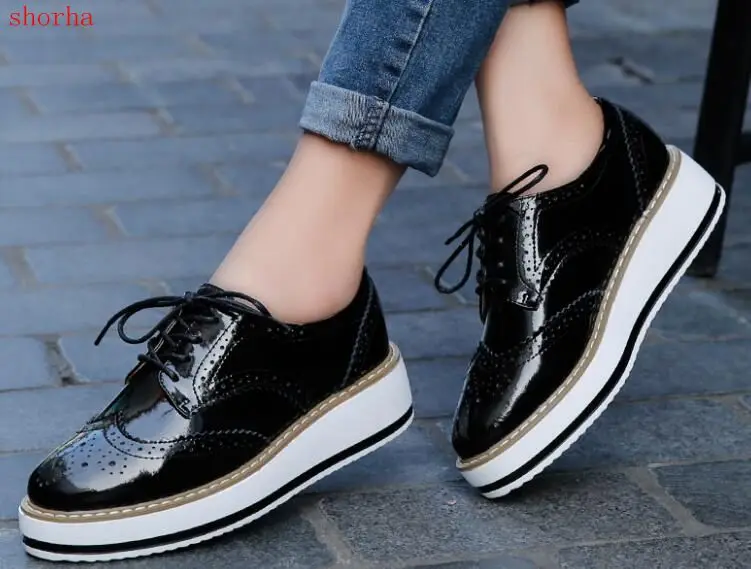 

New Genuine Leather Women Flat Platform Shoes Lace Up Brogue Creepeers For Female Oxford Shoes Casual Ladies Spring Footwear