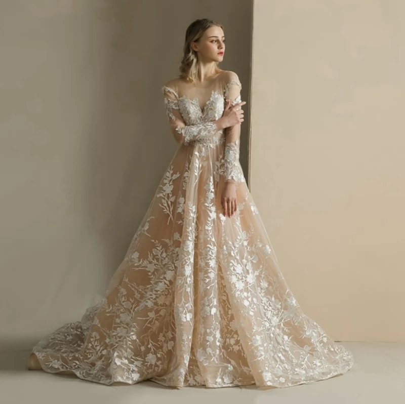 

Champagne Lace Long Sleeve Backless A Line Vintage Wedding Dresses