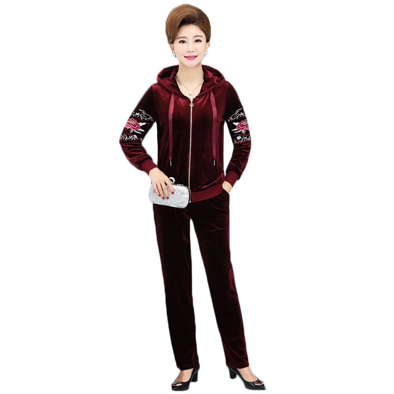 

2023 Spring Sporting Suit Women Gold Velvet Two Piece Tracksuit Sets Womens Hooded Sportsweater Suit Large Size Embroidery Suit
