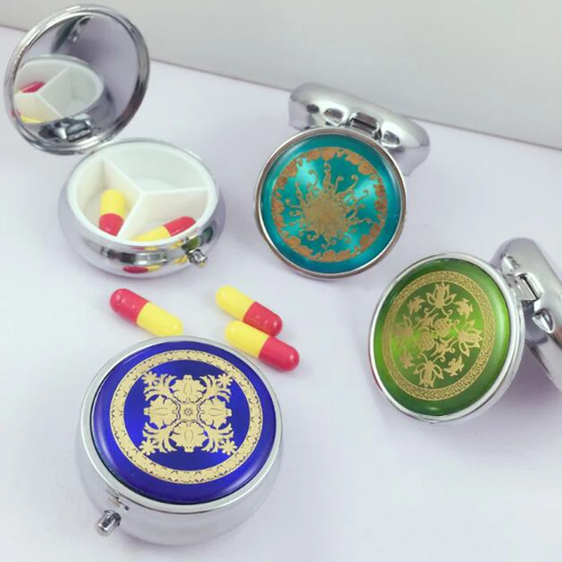 1pc Medicine Box Metal Round Flower Print Folding Pill Case Medicine Organizer Box Pill Storage Container Random Pattern