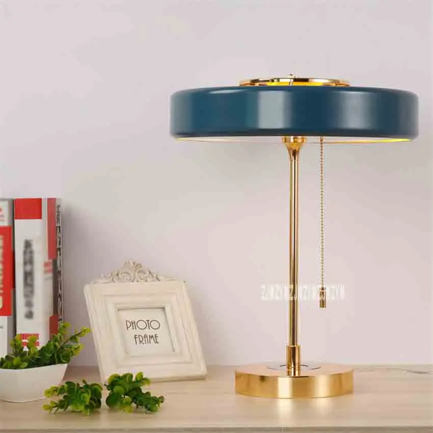 T8151-1 Postmodern Minimalist Fashion Table LampCreative Art Iron Indoor Lighting Reading Light Living Room Bedside Desk lamp