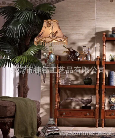 

Manufacturers selling European antique retro antique bedroom bedside lamp floor lamp phone study the living room floor lamp