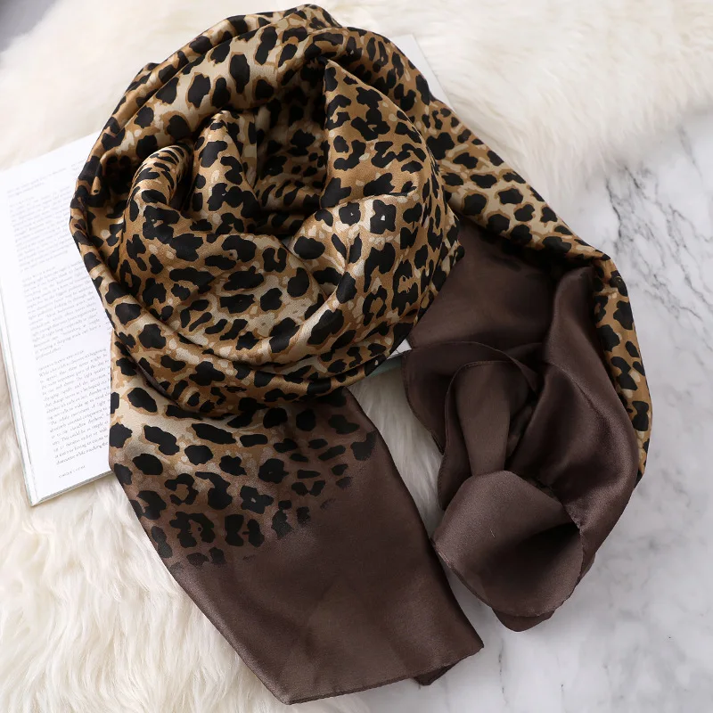 2023 Luxury Women Ombre Leopard Dot Natural Silk Scarf Lady Fashion Print Shawls and Wraps Pashmina Foulards Bandana Hijab Snood