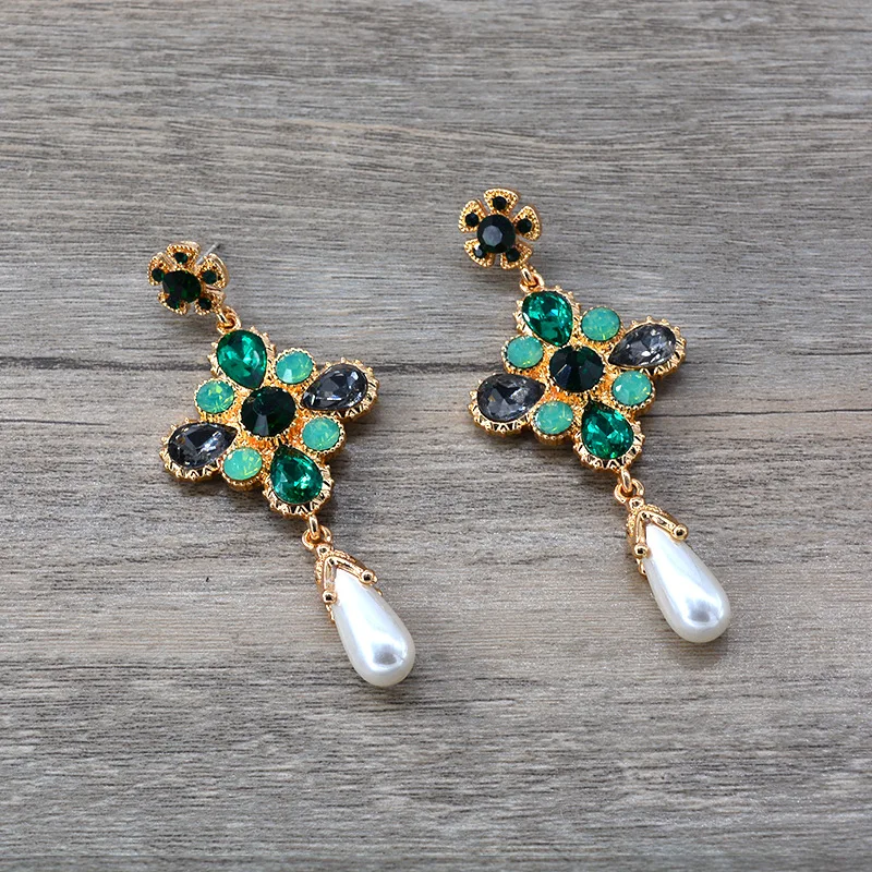 Pearl-inspired fashion European and American long earrings