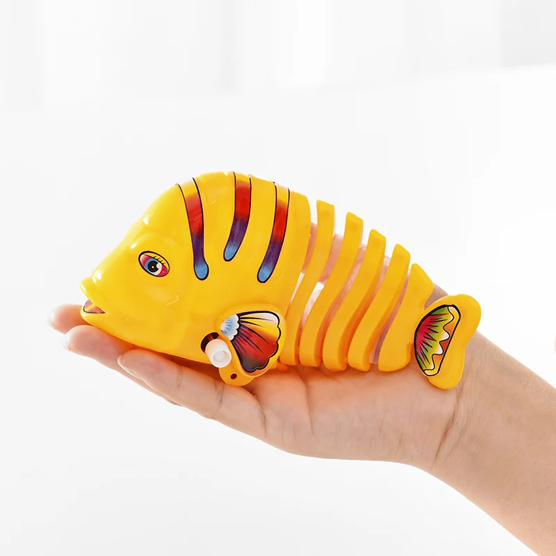 New Wind Up Toys Colorful Fish Chain Clockwork Toys Children Toys Clockwork Baby Fish Tail