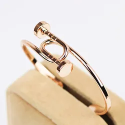 The oval opening design Super beautiful Non-mainstream exaggerated personality open bangle bracelet plating rose gold plated