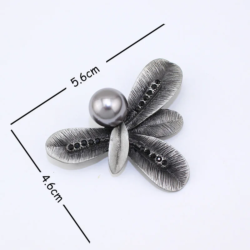 Retro Style Popular Fashion Men Women Handmade Gray Simulated Pearl Black Matte Plated Rhinestone Brooch Pin, Item NO.: BH8122