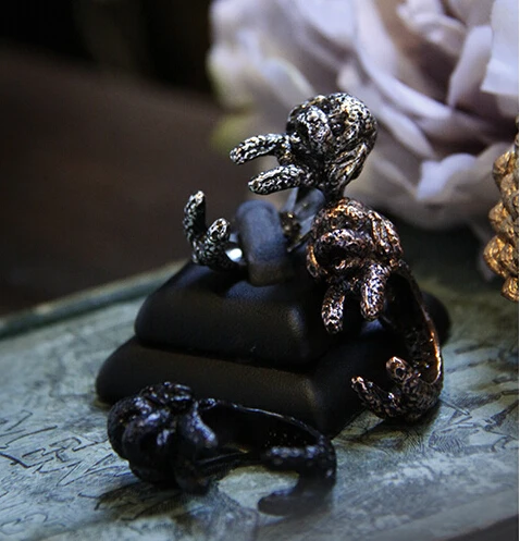 Kinitial 1PCS Antique Bronze Black Detailed Toy Poodle Shaped Animal Ring Tiny Dog Rings for Puppy Lover Gift anillos mujer