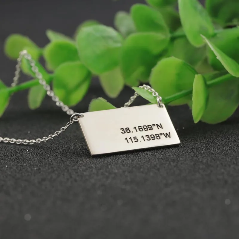 

Charm Stamp Memorial Coordinate Necklace Customized Longitude and Latitude Engraved Necklace Men Charm Jewelry