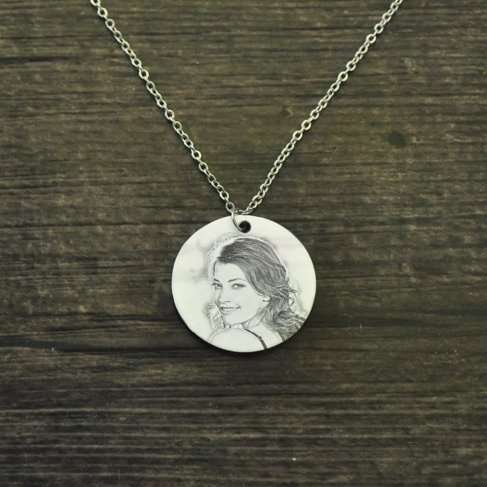 Doremi Stainless Steel Personalized Photo Necklace, Engraved Picture Necklace,Memory gift,Custom Necklace,Circle Picture jewelry