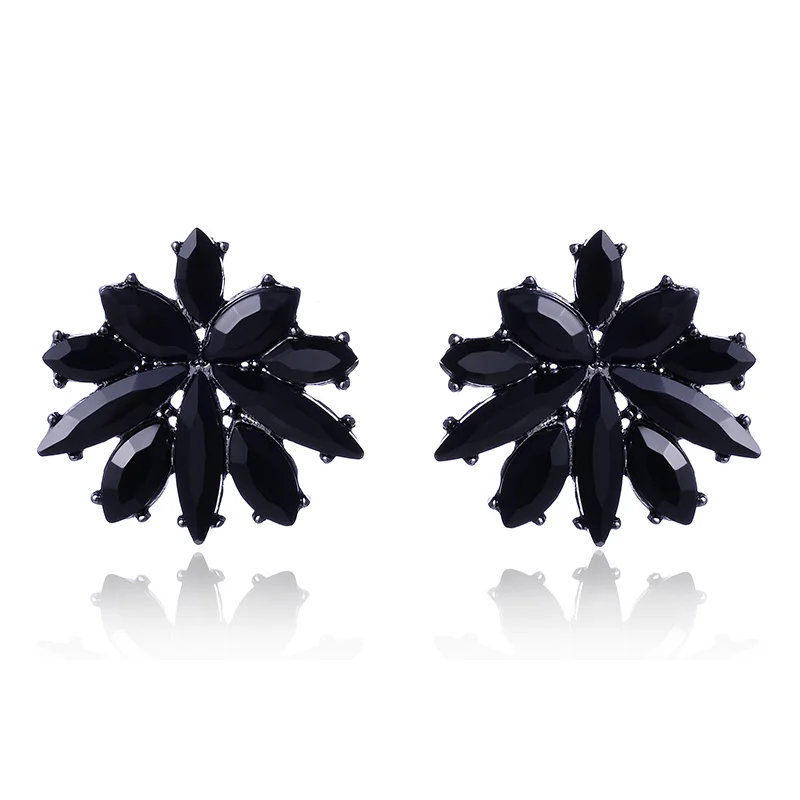 Colorful Crystal Star Shape Fashion Stud Earrings Acrylic Stone Women Piercing Earrings Christmas Gift for Girlfriend 2019