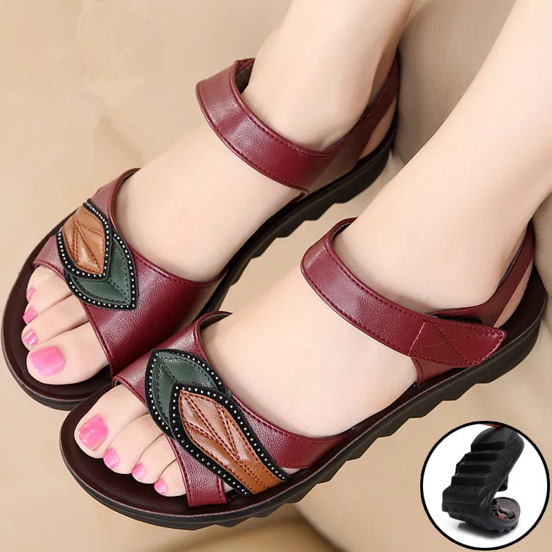 Fashion Women Leather Sandals Summer Women Shoes Ladies Soft Bottom Slip-on Comfort Mother Sandals Shoes