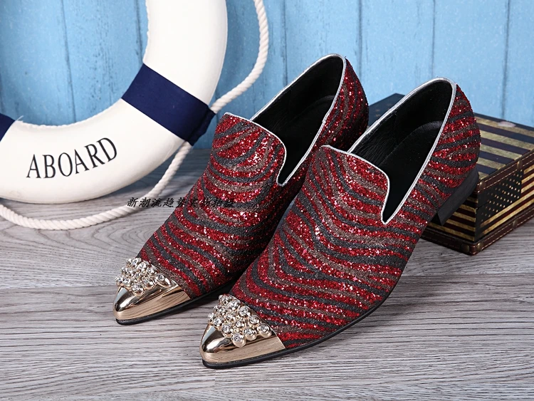 

Italian Luxury Crystal Glitter mens wedding slip on Loafers genuine leather gold iron toe dress shoes male elegant brogues