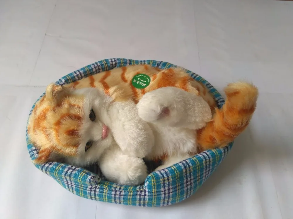 

Милая модель кошки из смолы и меха с желтой полосой, модель кошки в подарок, около 21x14x12 см 2319