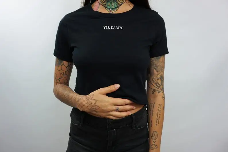 Skuggnas New Arrival Yes Daddy Crop Top Black T-shirt Women's clothing Statement Tees 90s aesthetic t shirts High quality Tops