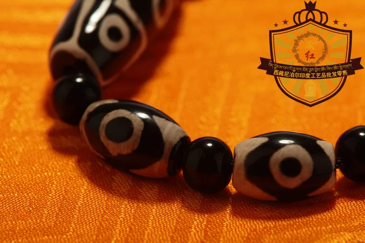 High quality Tibet Dzi Beads Bracelet Natural Stone 9 eyes and 3 Eyes Beads New Design Fengshui Beads Bracelet Free Shipping