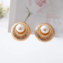 COWNINE Sweet love pearl ear clip electroplating golden classic fashionable women wedding jewelry clip earrings