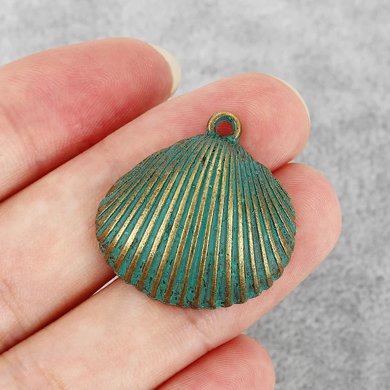 

5Pcs Verdigris Patina Large Scallop Sea Shells Charms Pendant 2mm Hole For Necklace Earring Jewelry Making Supplies 28x28mm