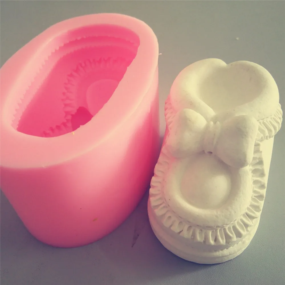 3D Shoe Design Soap Molds Chocolate Sugar Molds DIY Silicone Mold for Soap Crafts Scented Candle Wax Melt Mould Resin Moulds