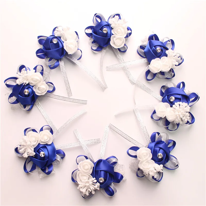 YO CHO Seidenrosen, weiße Handgelenk-Corsage, Handgelenkblumen für Brautjungfern, Blumenarmband, rosa, blau, Brautschwestern, Hochzeitsaccessoires – Detail 2