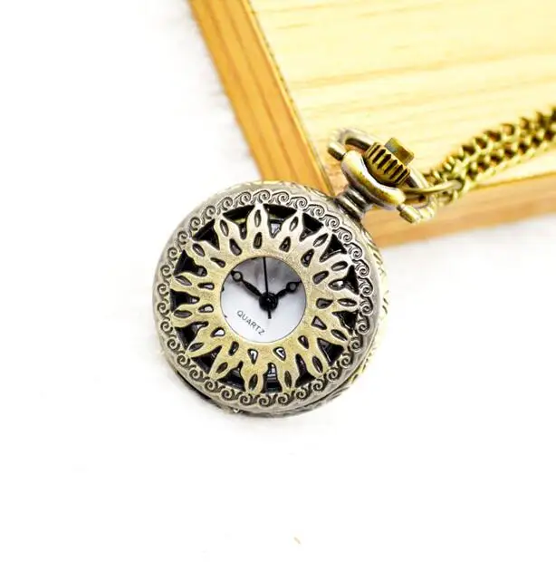 Vintage bronze pendant Hollow pinion mini quartz hours Necklace pocket watches gift