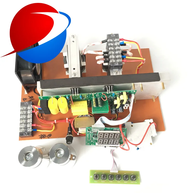 2400W  17K-40K frekvence nastavitelný vysoký energie ultrazvuková úklid PCB vyvíječ na pohon ultrazvuková transducer