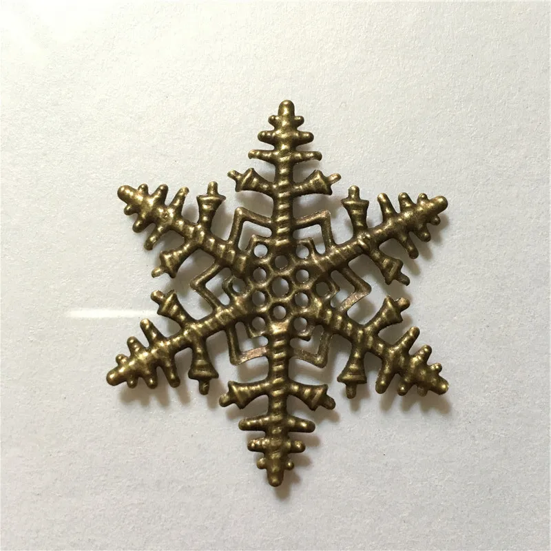 500PCs Wholesale Filigree Hollow Snow Embellishments Findings,Jewelry Accessories,Bronze Tone,4.5cm