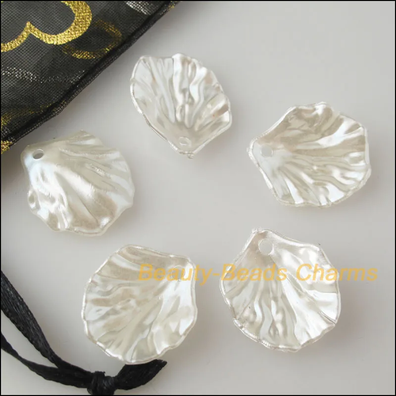 100Pcs White Plastic Acrylic Leaf Shell Charms Pendants 17x19.5mm