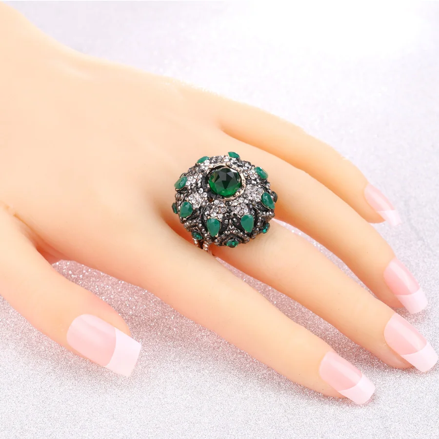 2020 New Luxury Green Natural Stone Wedding Rings For Women Vintage Gold Color Crystal Flower Crown Ring Boho Ethnic Jewelry