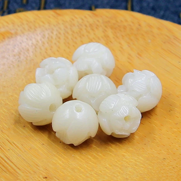 

20pcs 10mm Natural Bodhi Seed Beads Carved Lotus White Beads Mala Japa Beads Jewellry Findings DIY Accessories