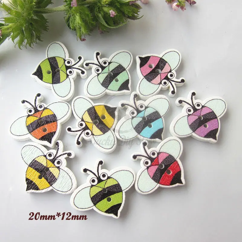 Animal buttons 100pcs mixed bees wood buttons animal cartoon button for hat muffler sewing decoration scrapbook / craft material