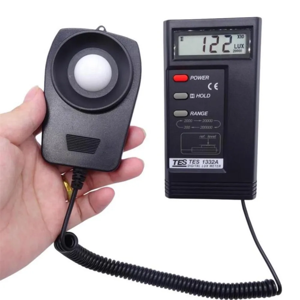 

TES-1332A Digital Lux Light Meter Photometer Portable Illuminance meter