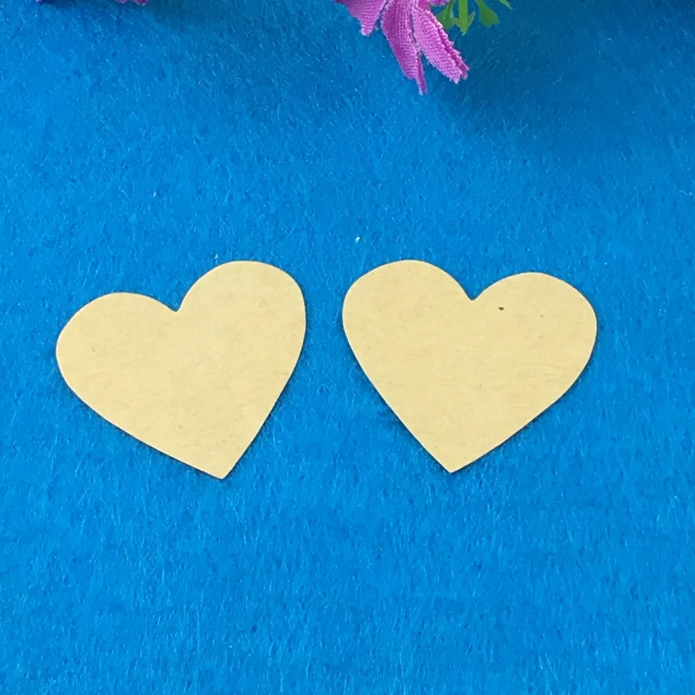 300PCS/Lot 3x2.4cm heart-shaped kraft paper Adhesive Labels sealing Stickers packaging For Jewelry/Box/gift/car/envelope