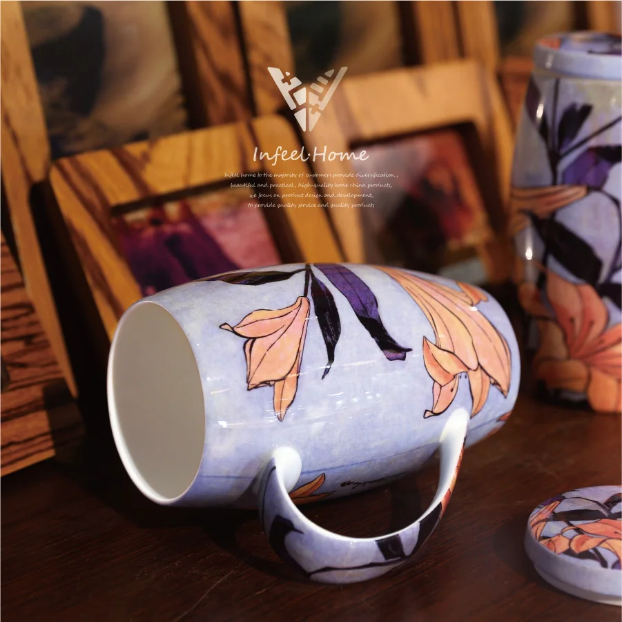 Famous Painting Lily Mug With Lid Bone China Cup Send Spoon Creative Large Capacity Cup Couple Retro Cup