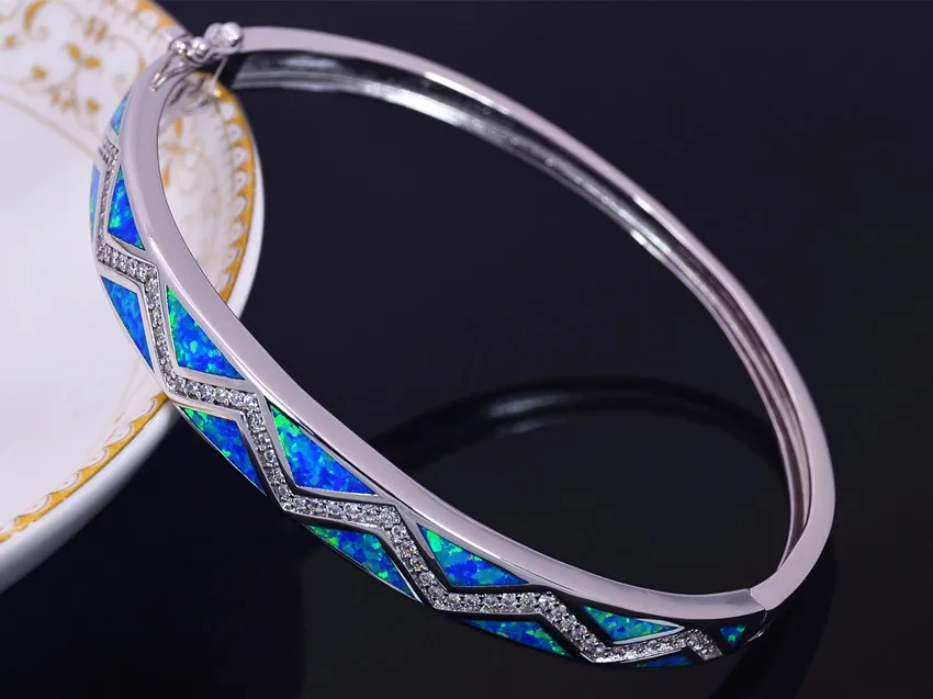 

JLZ-016 new design White and Blue Opal Bracelet Exquisite for women and Ladies' Jewelry Gift