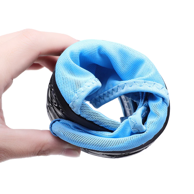 Mens Barefoot Shoes Mesh Summer Water Shoes Breathable Men Casual Beach Sneakers Slip On Flat Loafers Male Tenis Zapatos Hombre