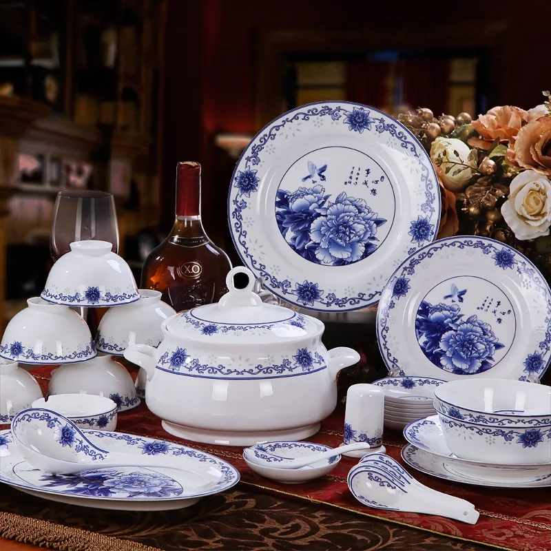 

guci 58 pieces Jingdezhen high-grade bone enamel in the color blue and white exquisite porcelain rich peony ceramic utensils set