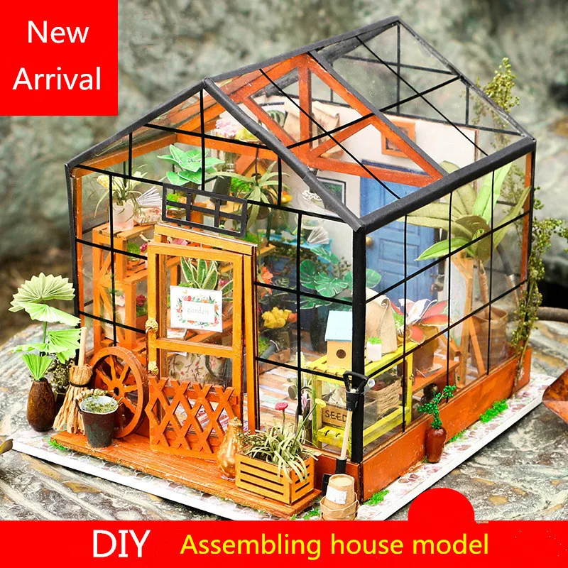 ขายร้อน DIY Hut House Creative ชุดของเล่น Casey เรือนกระจกหนังสือ Sam Ada สตูดิโอ Lisa Tailor Shop Micro ภูมิทัศน์